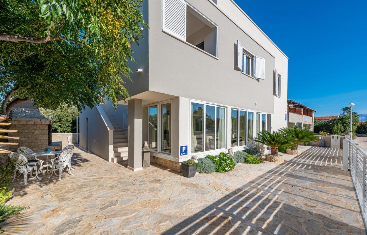 Apartamento Hibiskus App2 Vir Exterior foto