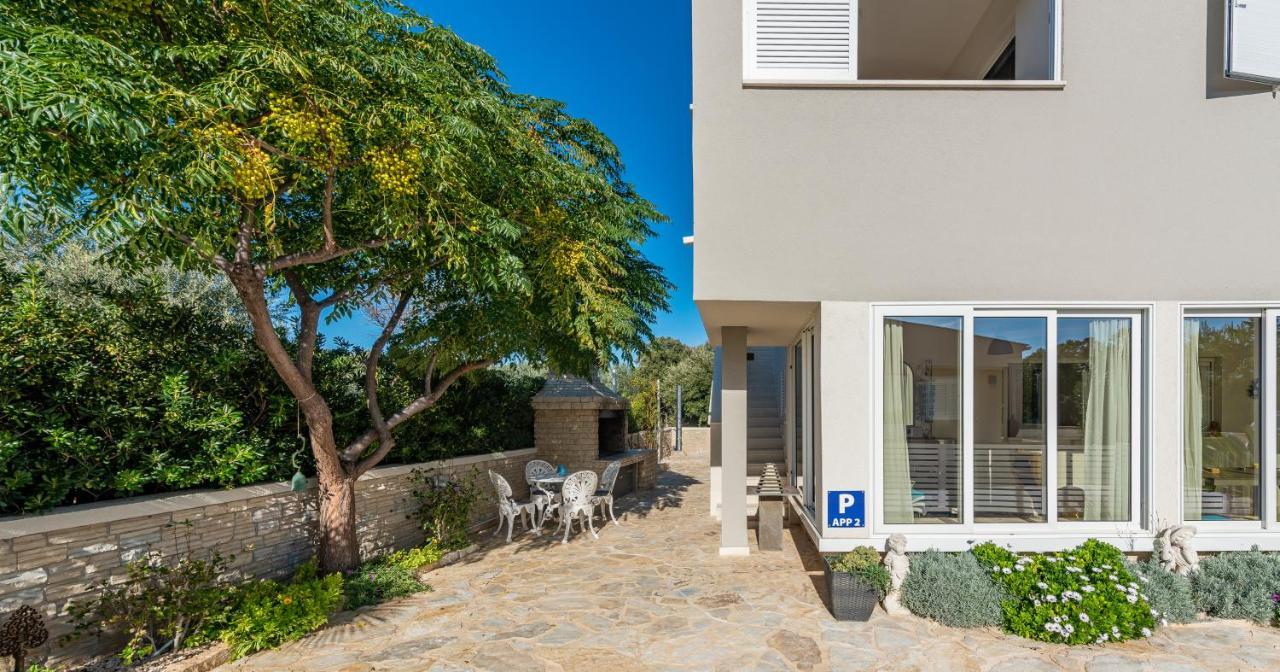 Apartamento Hibiskus App2 Vir Exterior foto